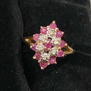 Elegant Rubies and Diamonds 14k Gold  Ring